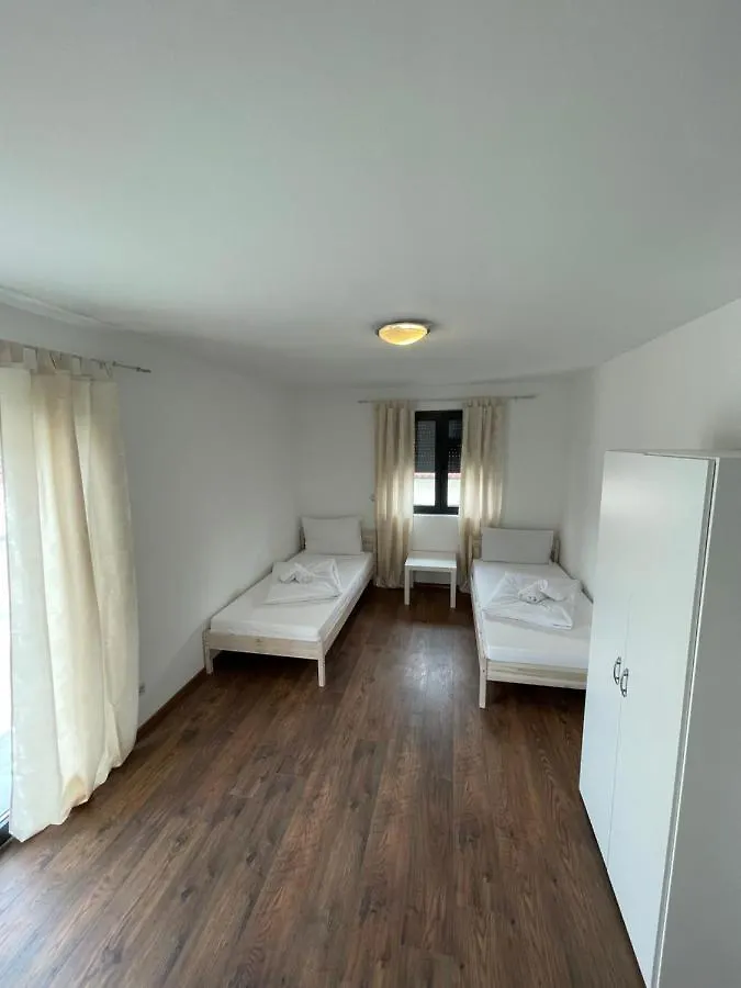 Zimmer Im Haus Zu Vermieten Lang/Kurzfristig location