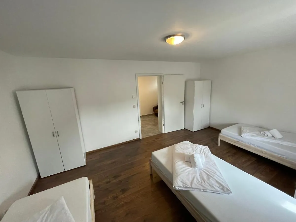 Zimmer Im Haus Zu Vermieten Lang/Kurzfristig Burglengenfeld